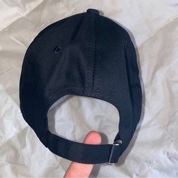 GoPuff Club White/Black Cap Logo Hat One Size Fit all New design 2022 for adults - Picture 3 of 6